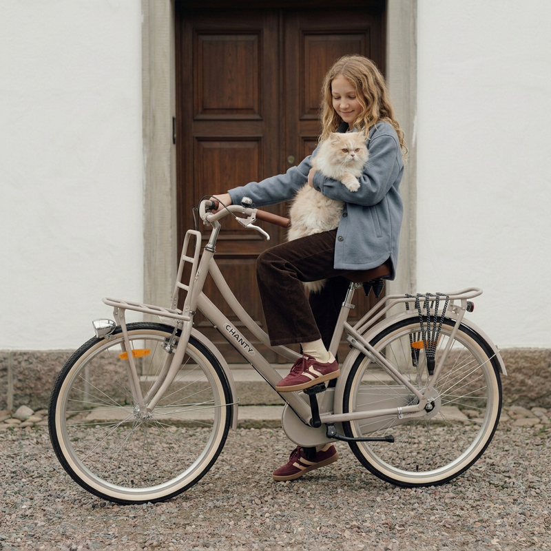 Rower dziecięcy Chanty – City – 26 piaskowy
